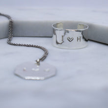 Load image into Gallery viewer, Love Ring
